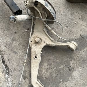 Volkswagen Transporter Çıkma Orijinal t5 t6 t7 sol arka taşıyıcı