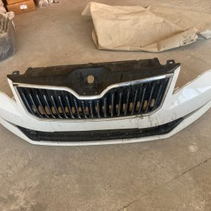 Skoda Superb Orijinal çıkma ön tampon