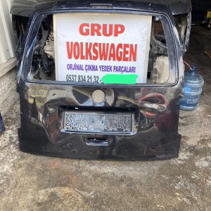 Volkwagen Caddy orijinal çıkma bagaj kapağı
