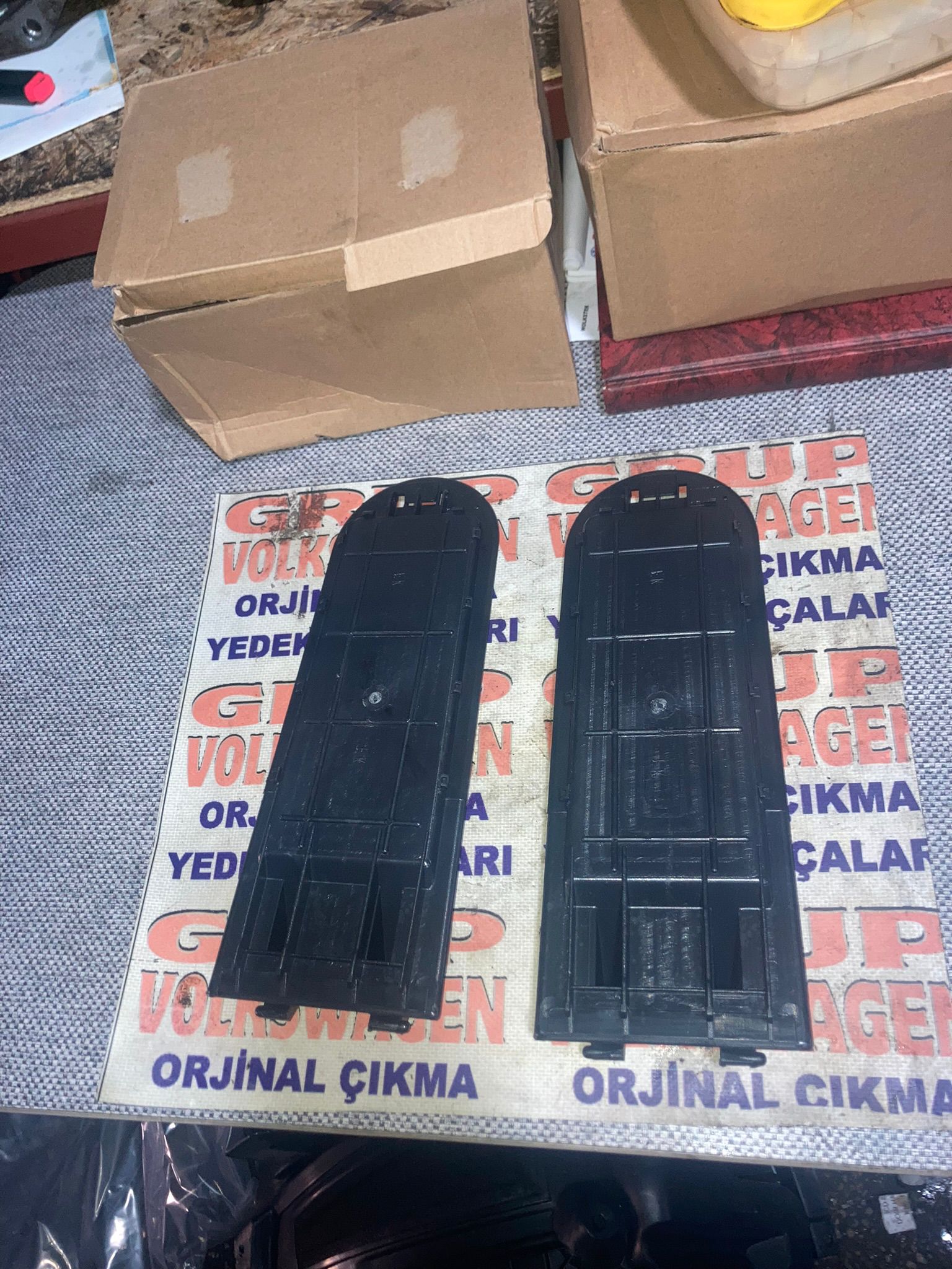 Volkswagen Bora Kol Dayama Kapağı Volkswagen Bora Kol Dayama Kapağı