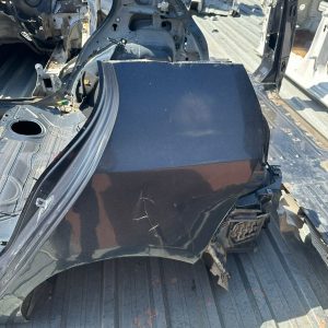Volkswagen Golf5 çıkma orijinal sol arka çamurluk