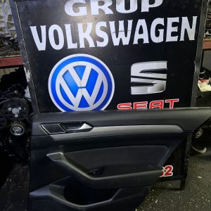 Volkswagen Passat b8 çıkma sağ arka kapı döşemesi